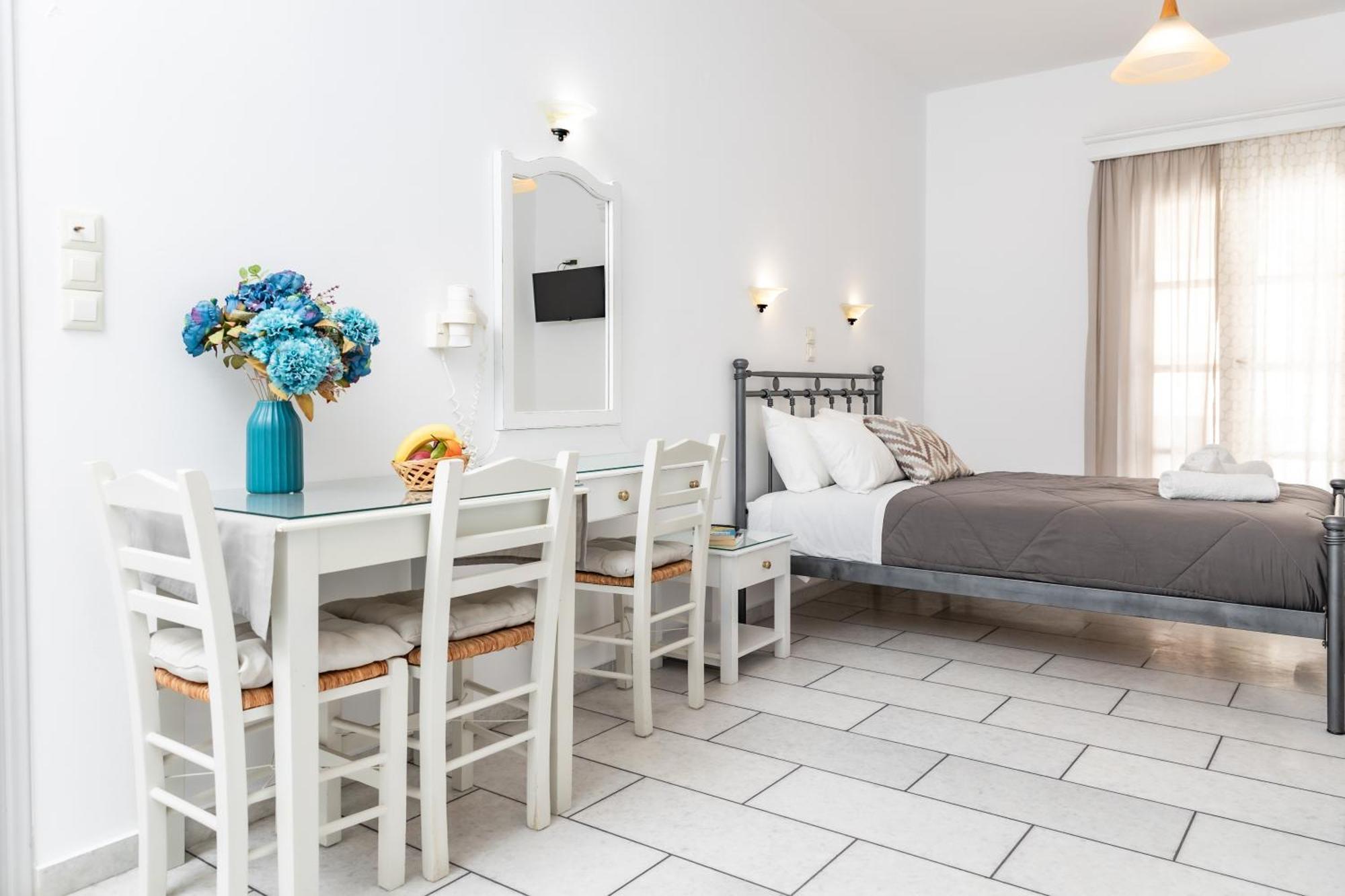 Depis Studios & Apartments Naxos City Luaran gambar