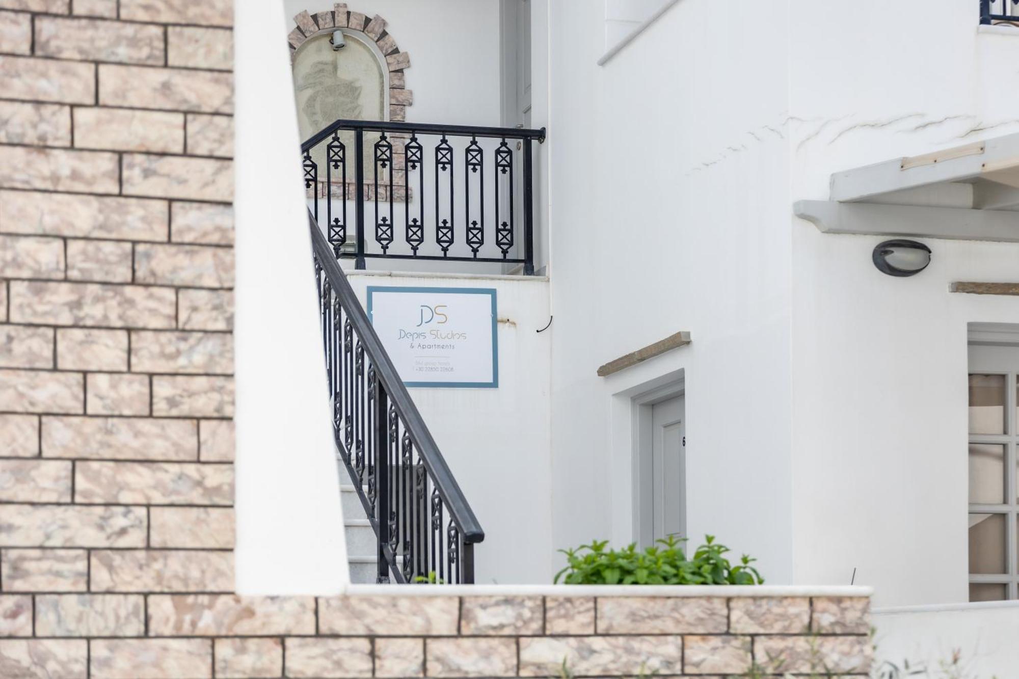 Depis Studios & Apartments Naxos City Luaran gambar